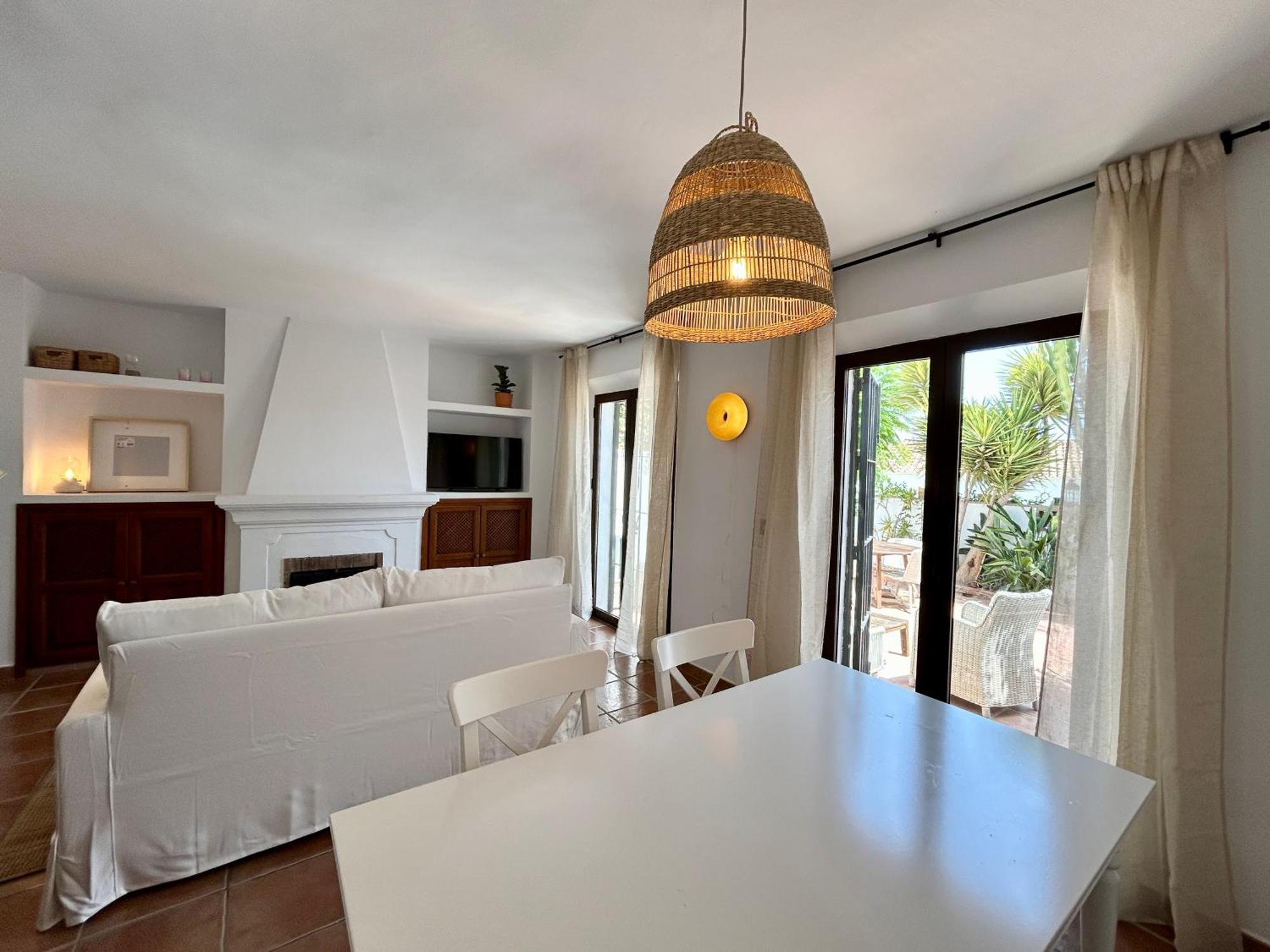 Casa de Férias House In Surrounded By Golf Courses Marbella